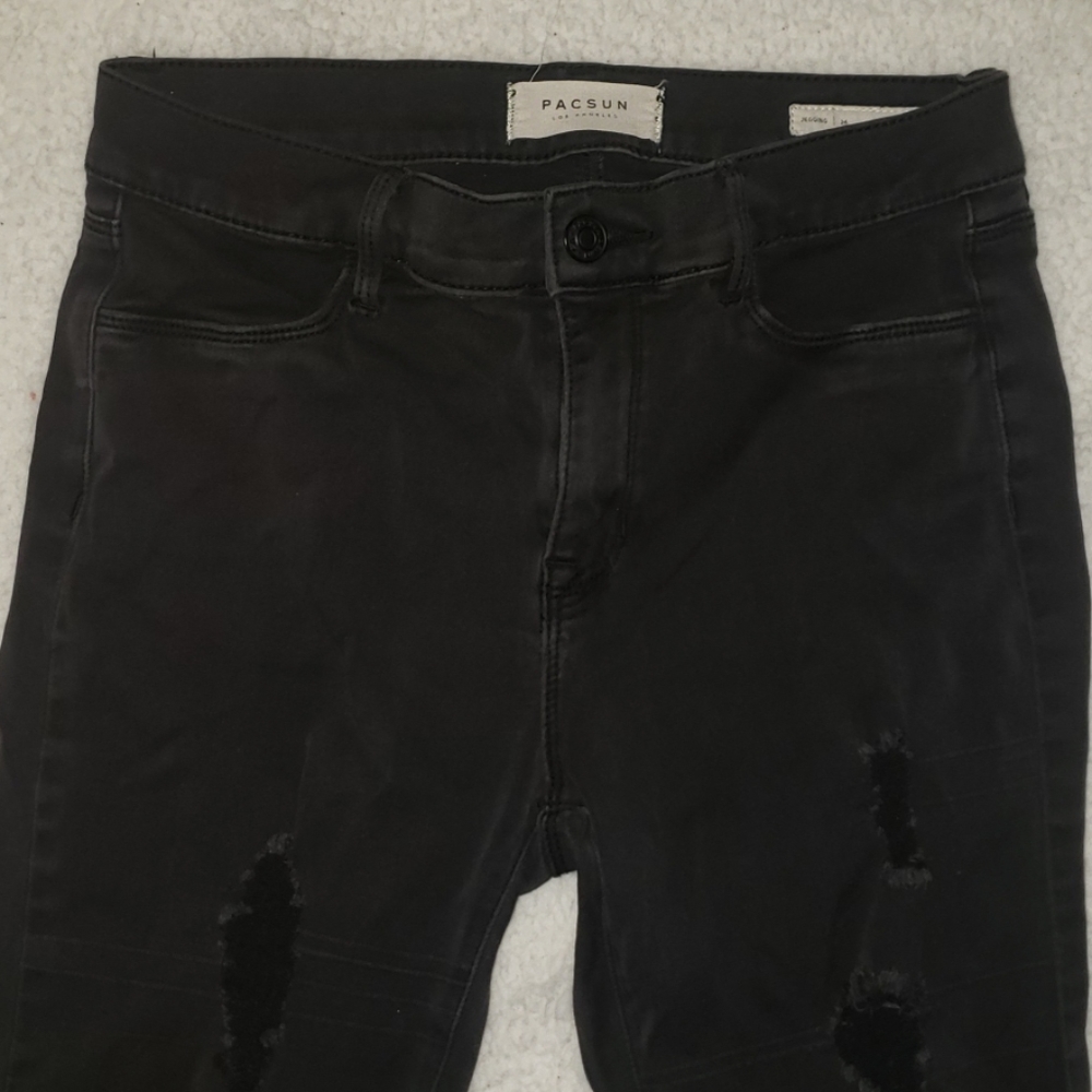 Black Ripped Jeans